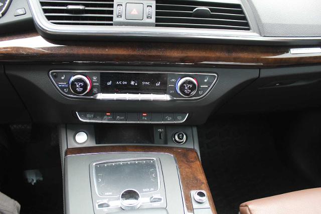 2019 Audi Q5 Vehicle Photo in HOUSTON, TX 77090