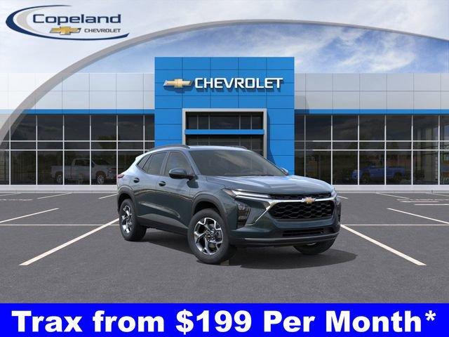 2025 Chevrolet Trax Vehicle Photo in BROCKTON, MA 02301-7113