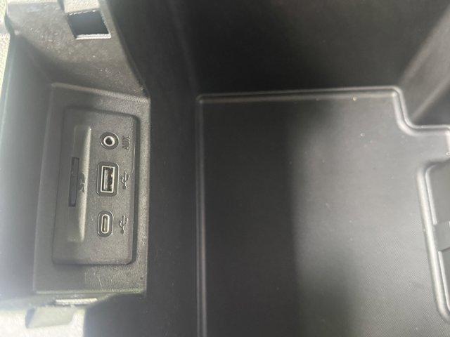 2020 GMC Sierra 1500 Vehicle Photo in LEOMINSTER, MA 01453-2952