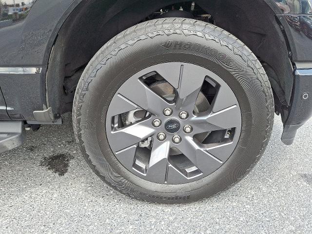 2023 Ford F-150 Lightning Vehicle Photo in HARRISBURG, PA 17111-1033