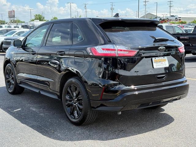 2024 Ford Edge Vehicle Photo in COLUMBIA, MO 65203-3903