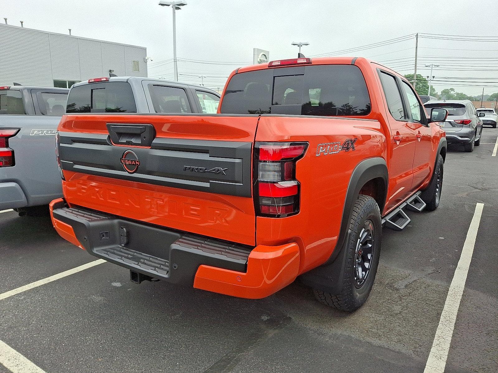 2025 Nissan Frontier Vehicle Photo in Harrisburg, PA 17111-1033