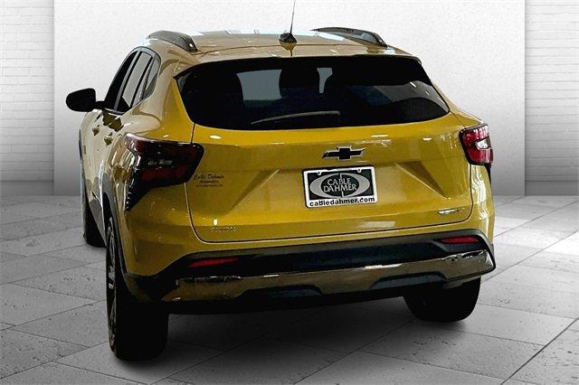 2025 Chevrolet Trax Vehicle Photo in TOPEKA, KS 66609-0000