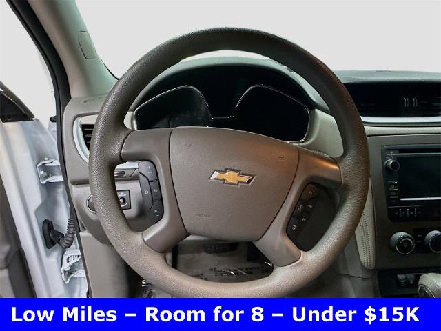 2017 Chevrolet Traverse Vehicle Photo in EVERETT, WA 98203-5662