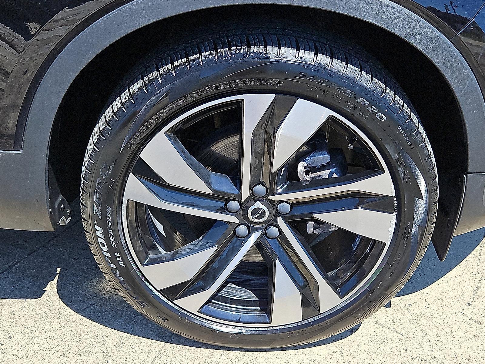 2023 Volvo XC40 Vehicle Photo in Trevose, PA 19053