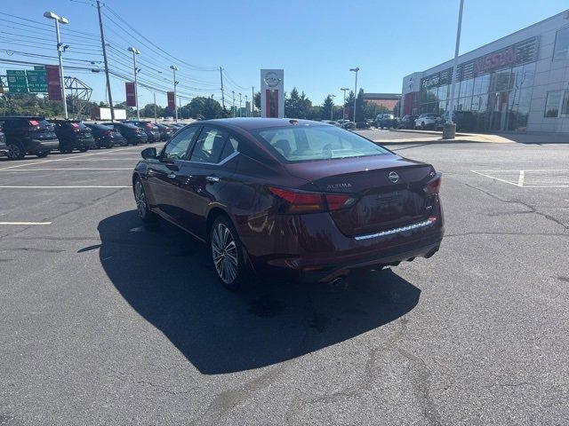 2023 Nissan Altima Vehicle Photo in Harrisburg, PA 17111-1033
