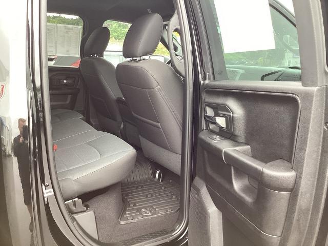 2022 Ram 1500 Classic Vehicle Photo in Gardner, MA 01440