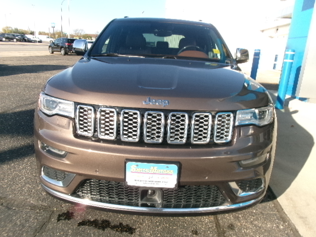 Used 2018 Jeep Grand Cherokee Summit with VIN 1C4RJFJG4JC135730 for sale in Wahpeton, ND