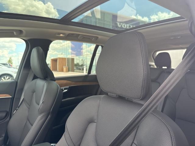 2025 Volvo XC90 Plug-In Hybrid Vehicle Photo in Grapevine, TX 76051