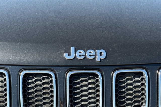 2021 Jeep Compass Vehicle Photo in ELK GROVE, CA 95757-8703