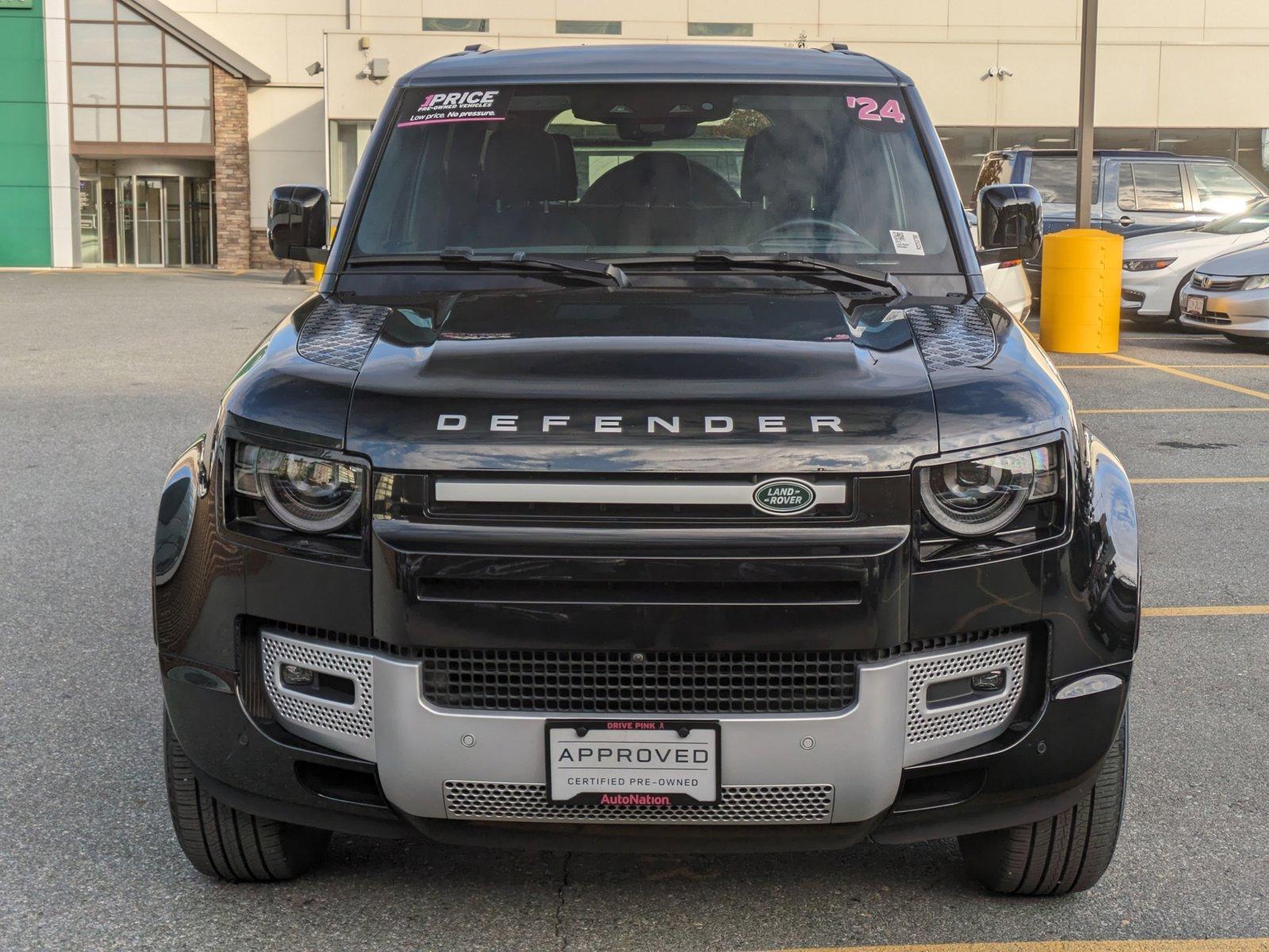 2024 Land Rover Defender Vehicle Photo in Bethesda, MD 20852