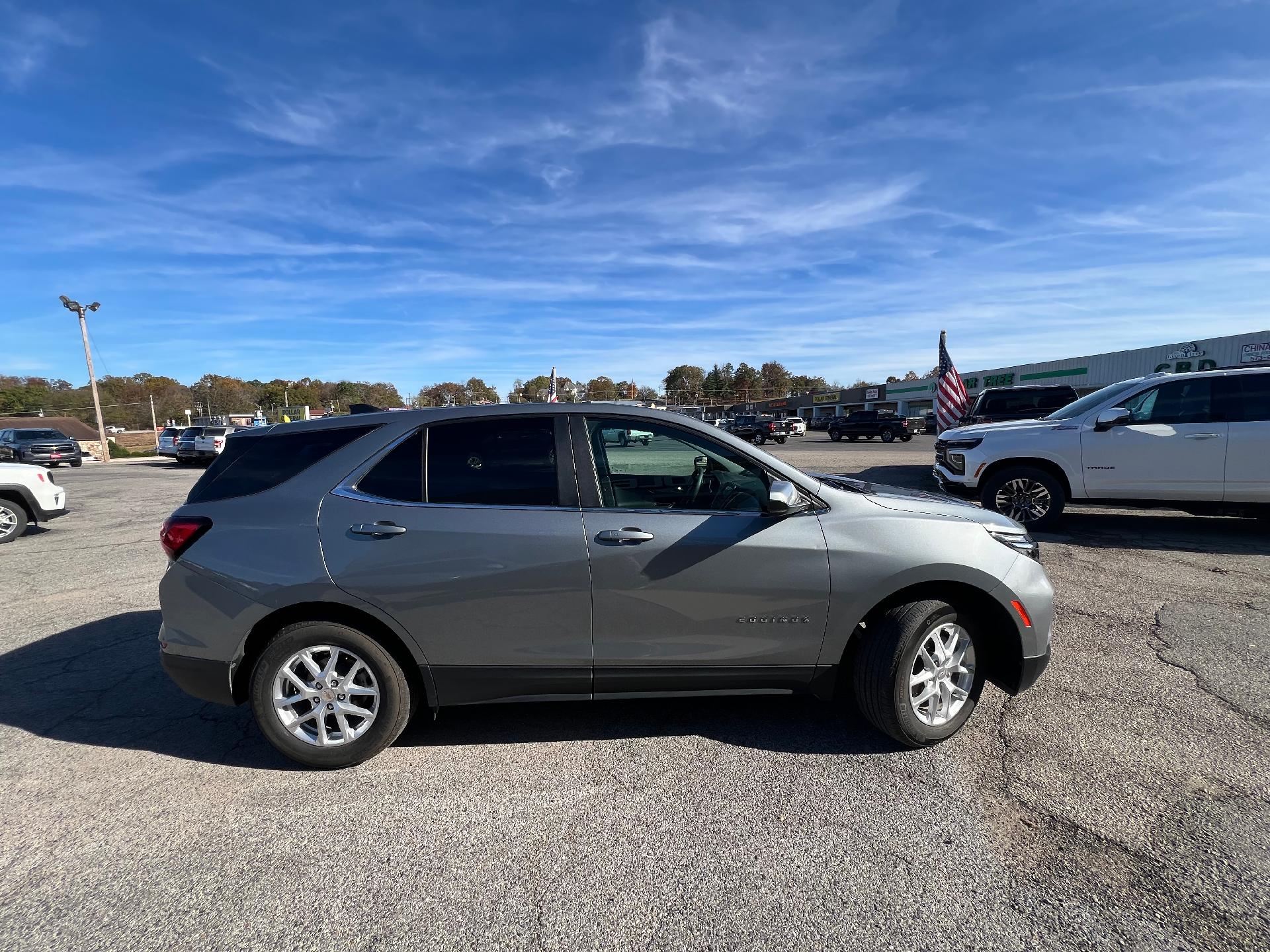 Used 2024 Chevrolet Equinox LT with VIN 3GNAXUEG4RL239409 for sale in Doniphan, MO