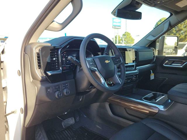 2025 Chevrolet Silverado 2500 HD Vehicle Photo in MIDLAND, TX 79703-7718