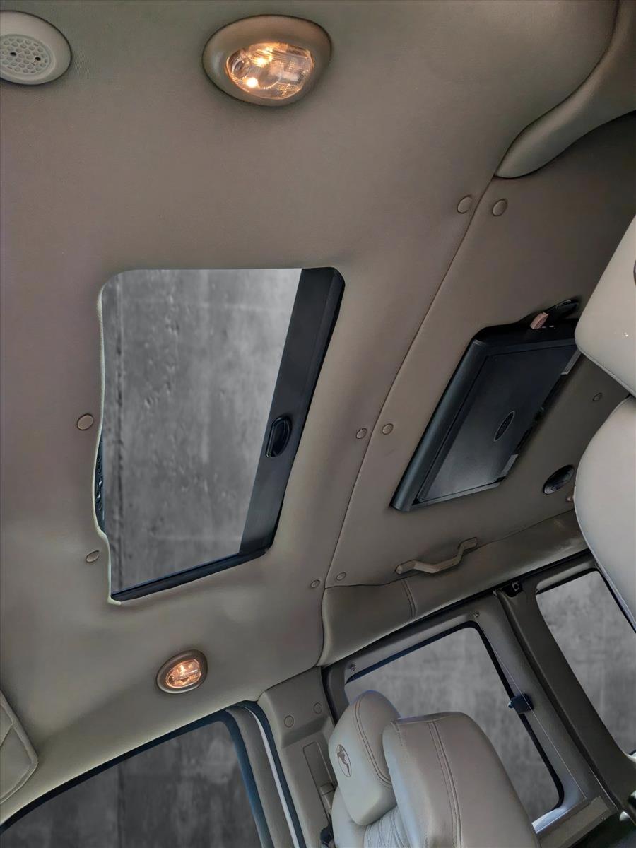 2021 Chevrolet Express Passenger Vehicle Photo in St. Petersburg, FL 33713