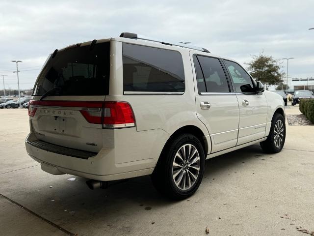 2015 Lincoln Navigator Vehicle Photo in Grapevine, TX 76051