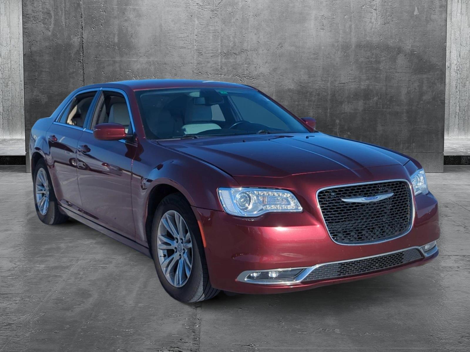 2020 Chrysler 300 Vehicle Photo in Ft. Myers, FL 33907