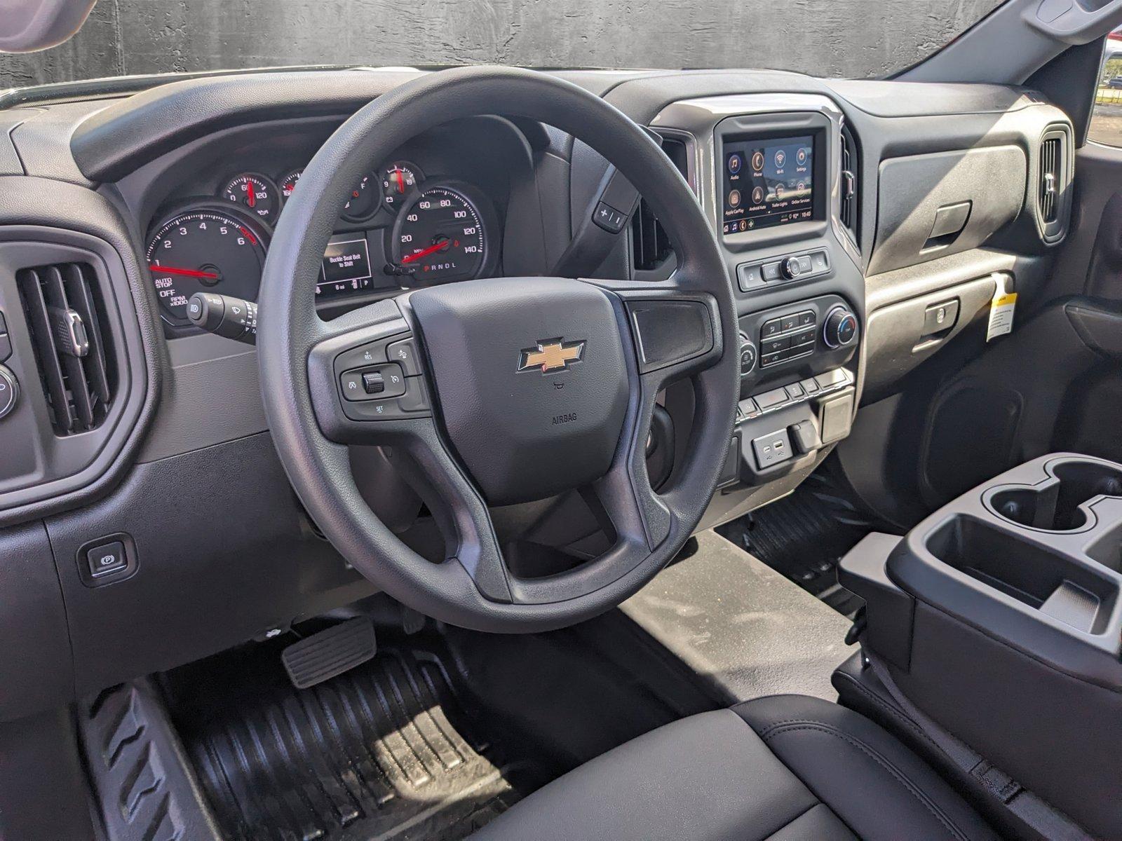 2025 Chevrolet Silverado 1500 Vehicle Photo in GREENACRES, FL 33463-3207