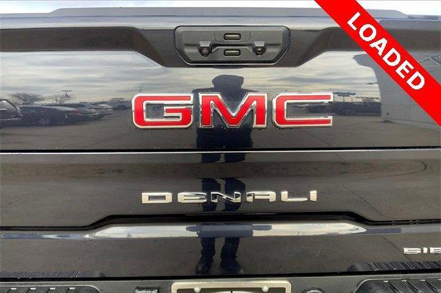 2023 GMC Sierra 1500 Vehicle Photo in TOPEKA, KS 66609-0000
