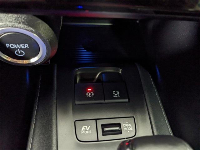 2023 Toyota Venza Vehicle Photo in ENGLEWOOD, CO 80113-6708