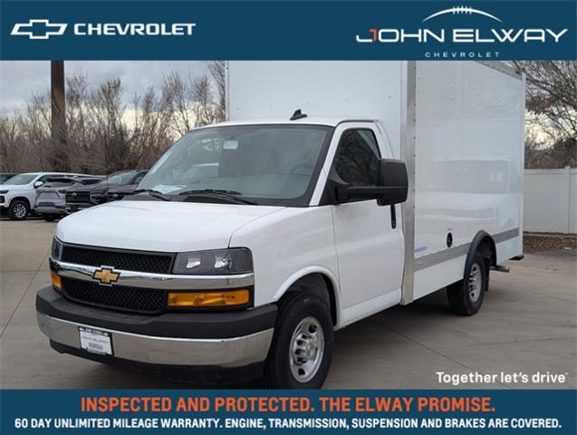 2024 Chevrolet Express Commercial Cutaway Vehicle Photo in ENGLEWOOD, CO 80113-6708