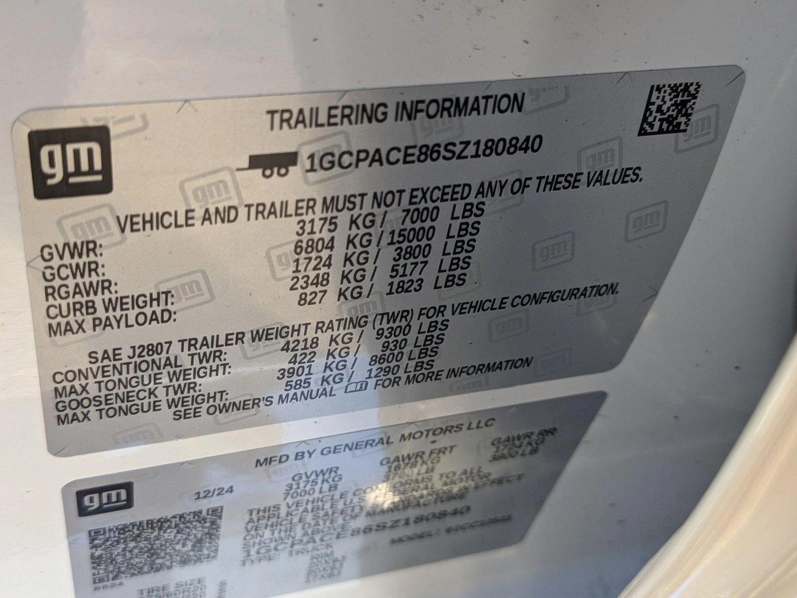 2025 Chevrolet Silverado 1500 Vehicle Photo in MIAMI, FL 33134-2699