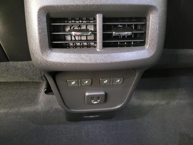 2020 Chevrolet Equinox Vehicle Photo in APPLETON, WI 54914-4656