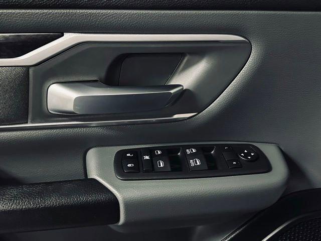 2022 Ram 1500 Vehicle Photo in MEDINA, OH 44256-9631