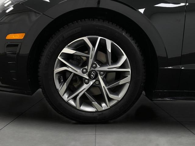 2022 Hyundai SONATA Vehicle Photo in Appleton, WI 54913