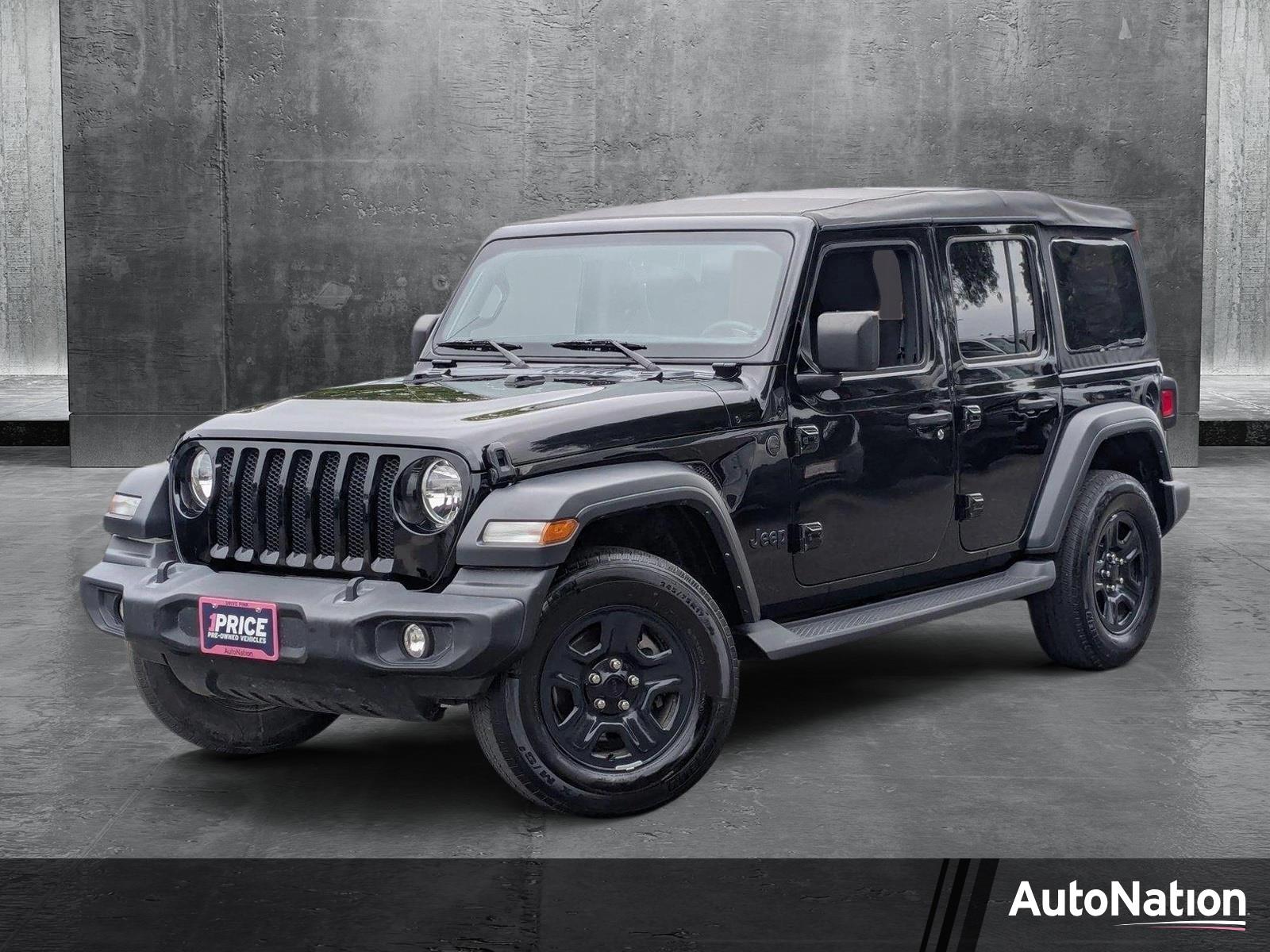 2023 Jeep Wrangler Vehicle Photo in Valencia, CA 91355