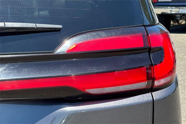 2023 Chrysler Pacifica Vehicle Photo in ELK GROVE, CA 95757-8703