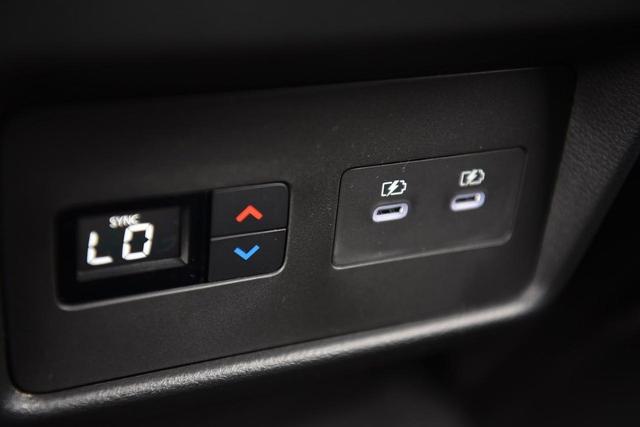 2025 Nissan Rogue Vehicle Photo in Ballwin, MO 63011