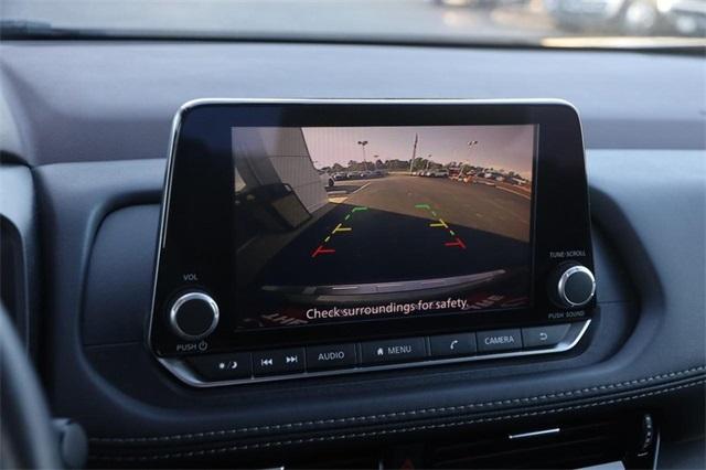 2023 Nissan Rogue Vehicle Photo in Hazelwood, MO 63042