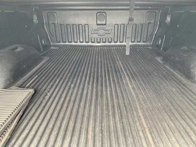 2017 Chevrolet Silverado 1500 Vehicle Photo in MOON TOWNSHIP, PA 15108-2571