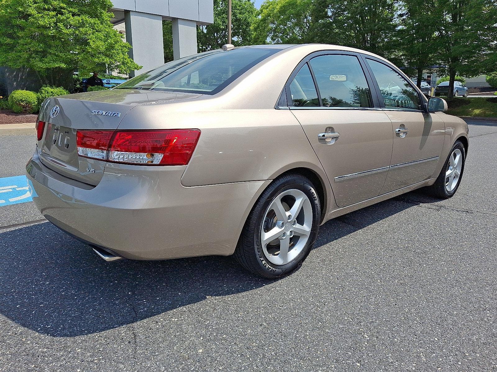2008 Hyundai SONATA Vehicle Photo in Easton, PA 18045