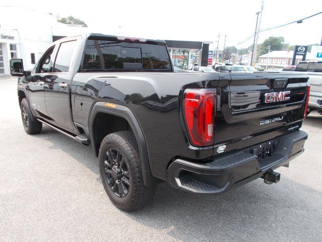 2023 GMC Sierra 2500 HD Vehicle Photo in LOWELL, MA 01852-4336