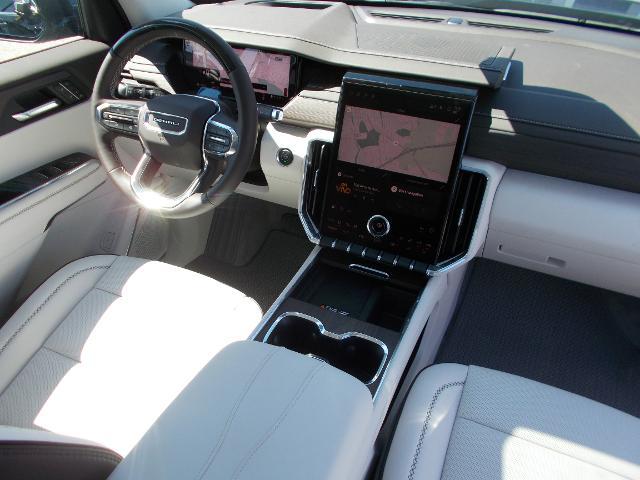 2026 GMC Acadia Vehicle Photo in LOWELL, MA 01852-4336