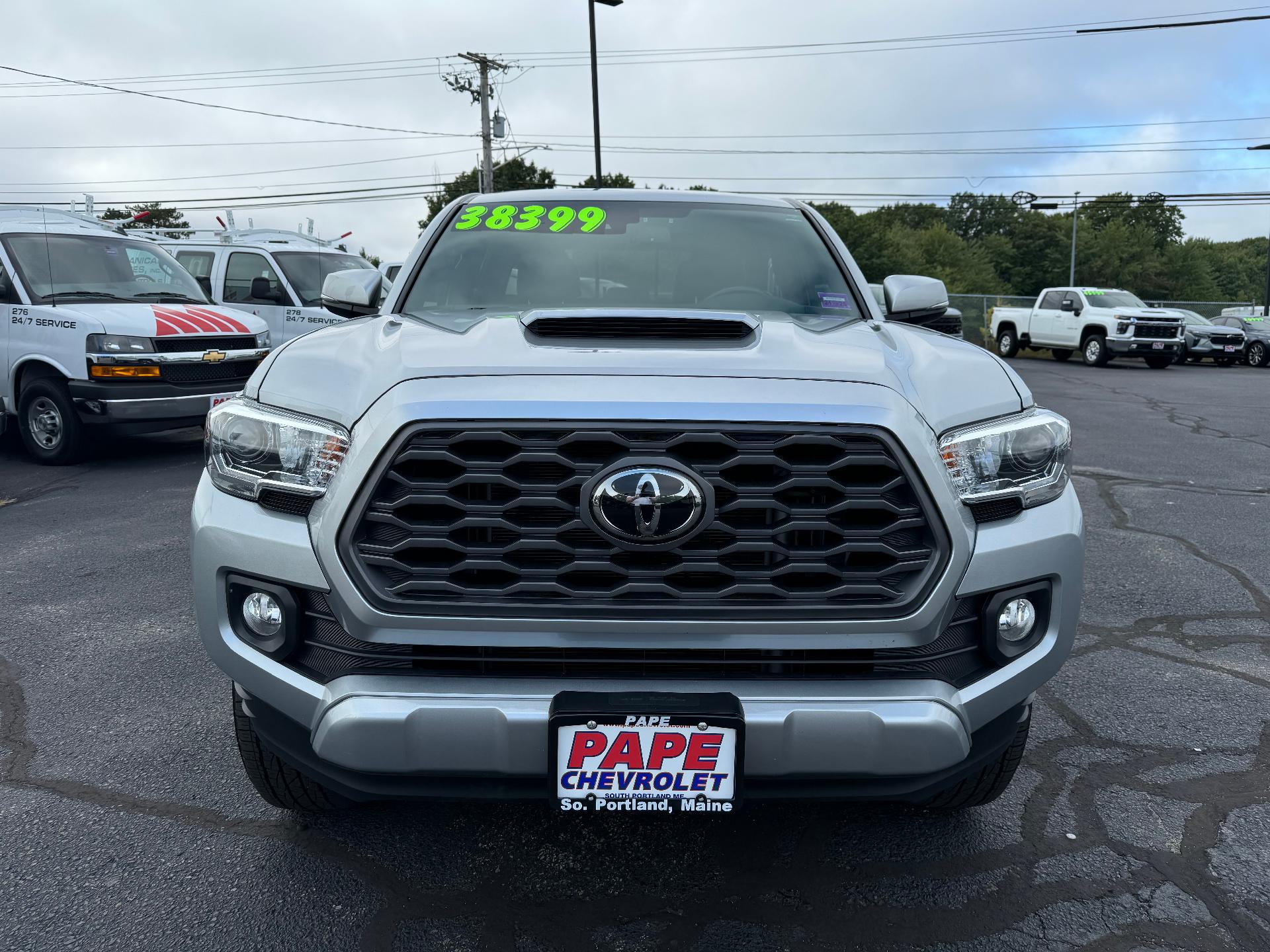 2022 Toyota Tacoma 4WD Vehicle Photo in SOUTH PORTLAND, ME 04106-1997