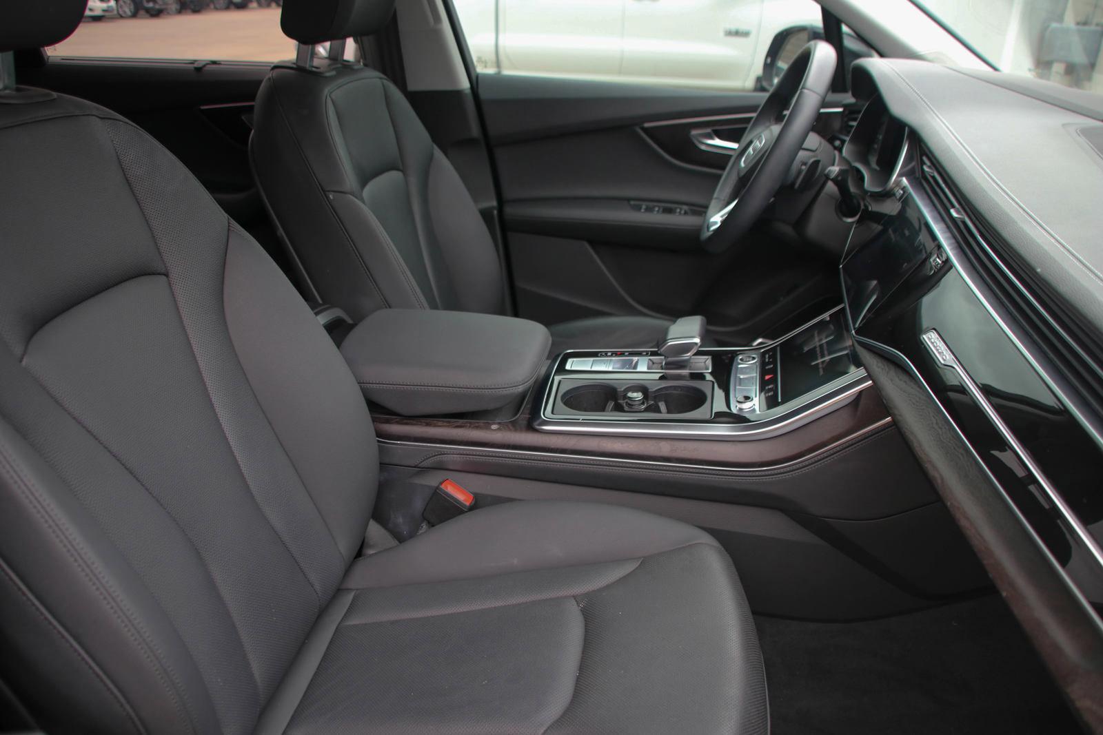 2023 Audi Q7 Vehicle Photo in SUGAR LAND, TX 77478