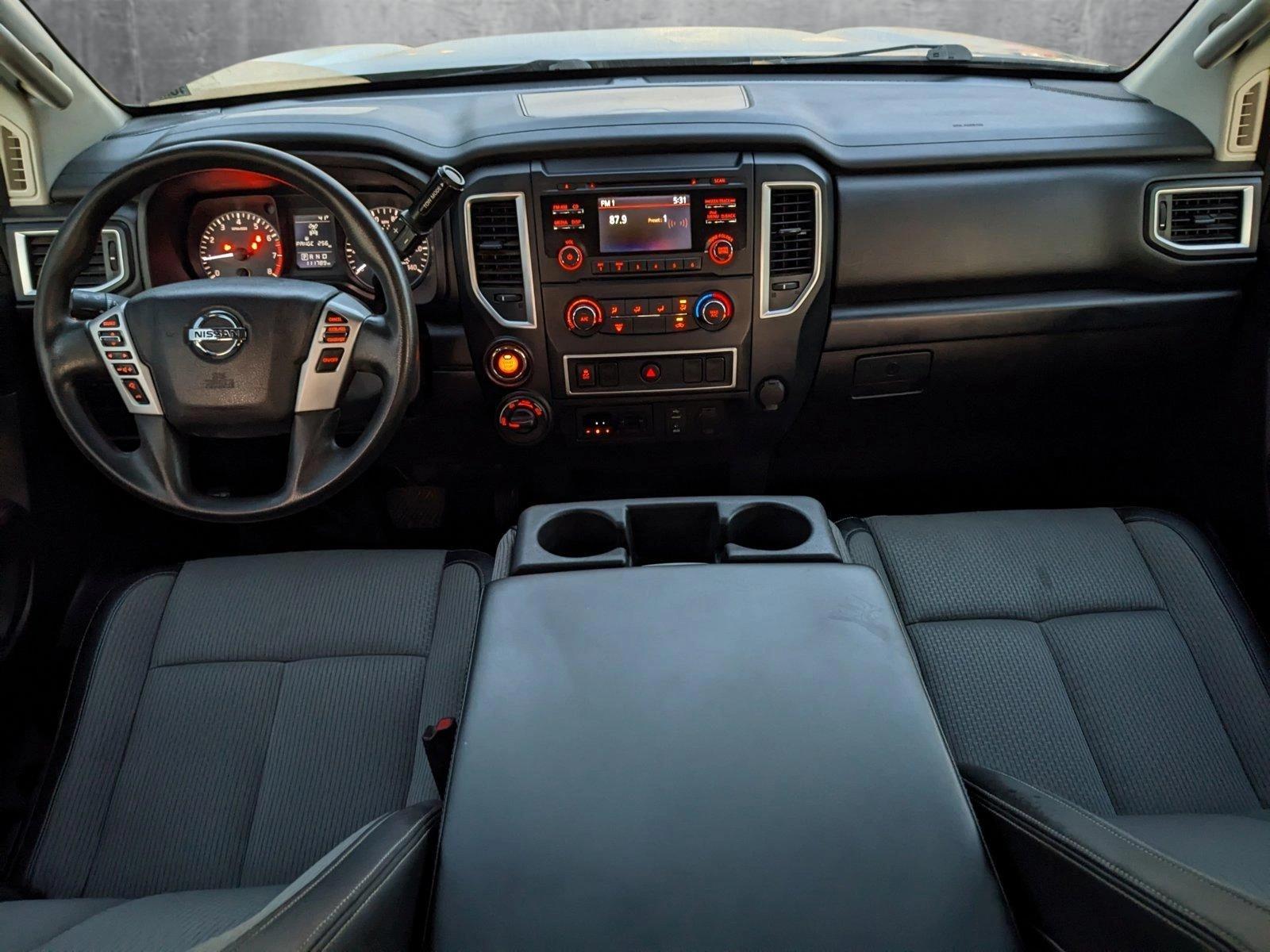 2018 Nissan Titan XD Vehicle Photo in TIMONIUM, MD 21093-2300