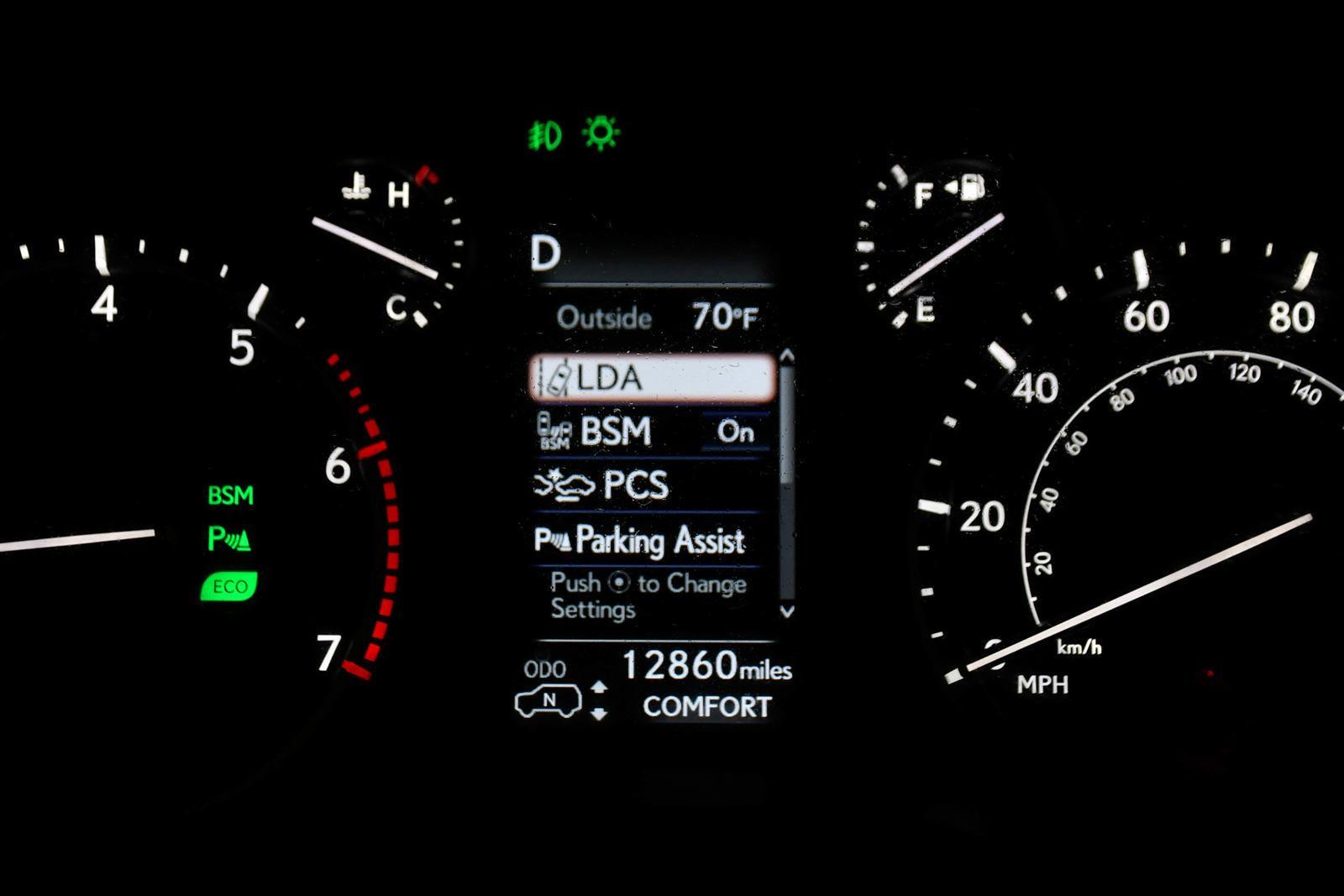 2023 Lexus GX 460 Vehicle Photo in DALLAS, TX 75235