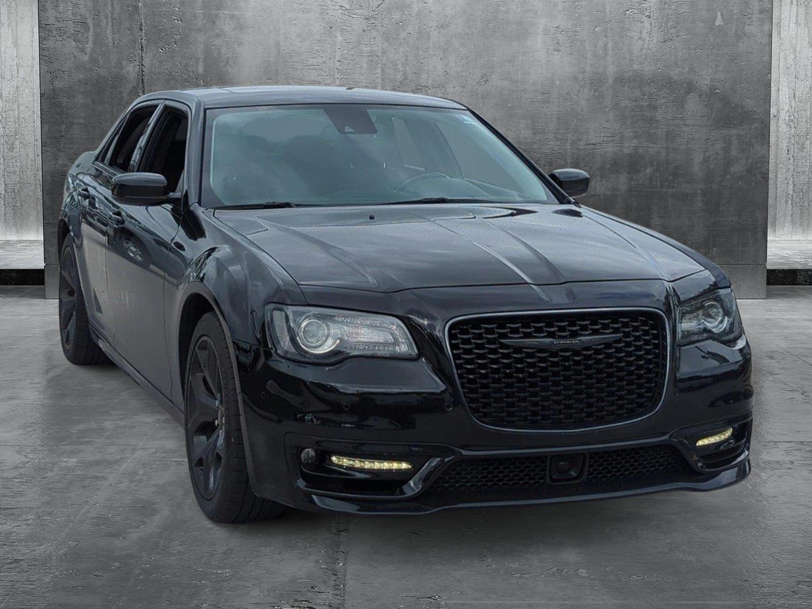 2022 Chrysler 300 Vehicle Photo in Pembroke Pines, FL 33027