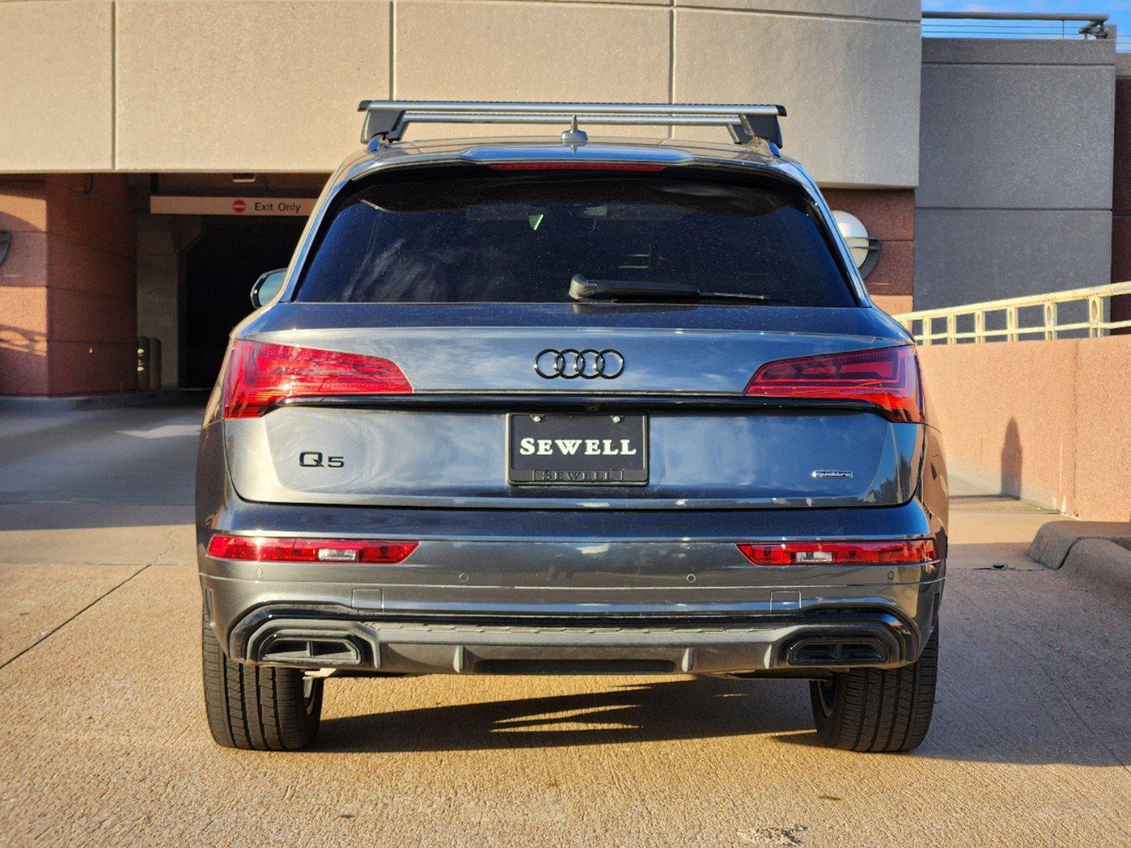 2022 Audi Q5 Vehicle Photo in PLANO, TX 75024