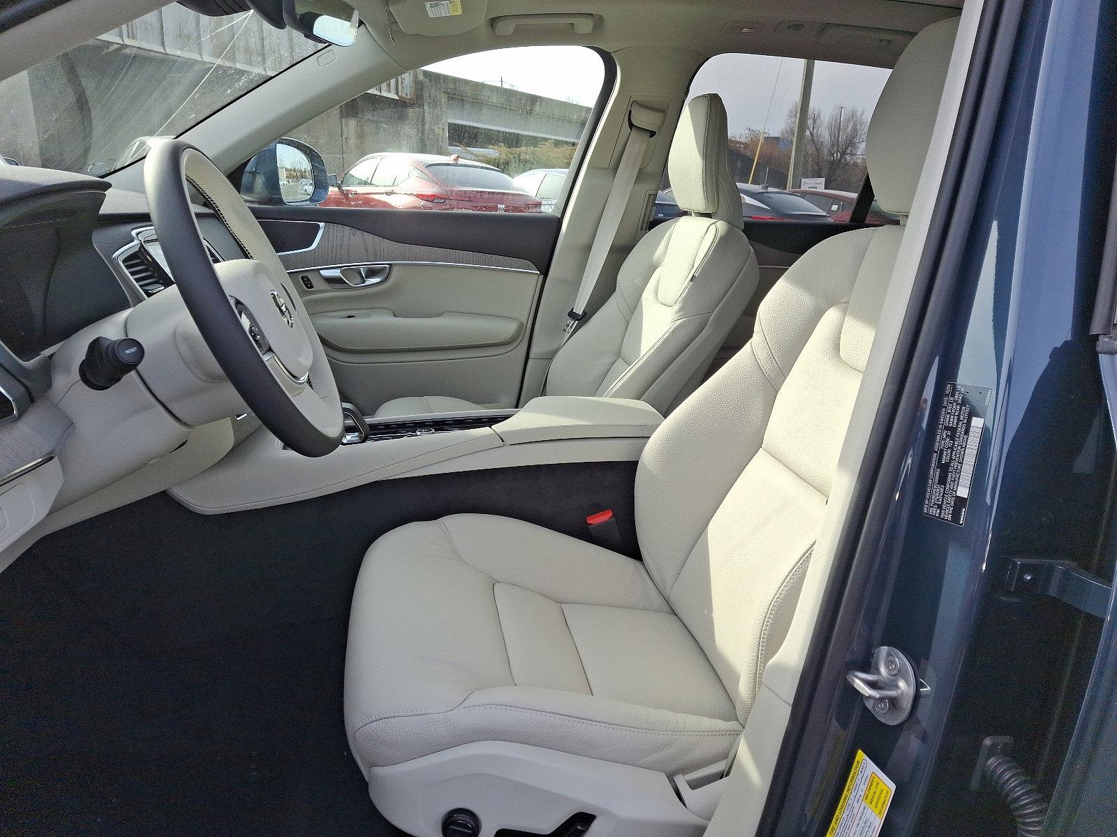 2025 Volvo XC90 Vehicle Photo in Trevose, PA 19053