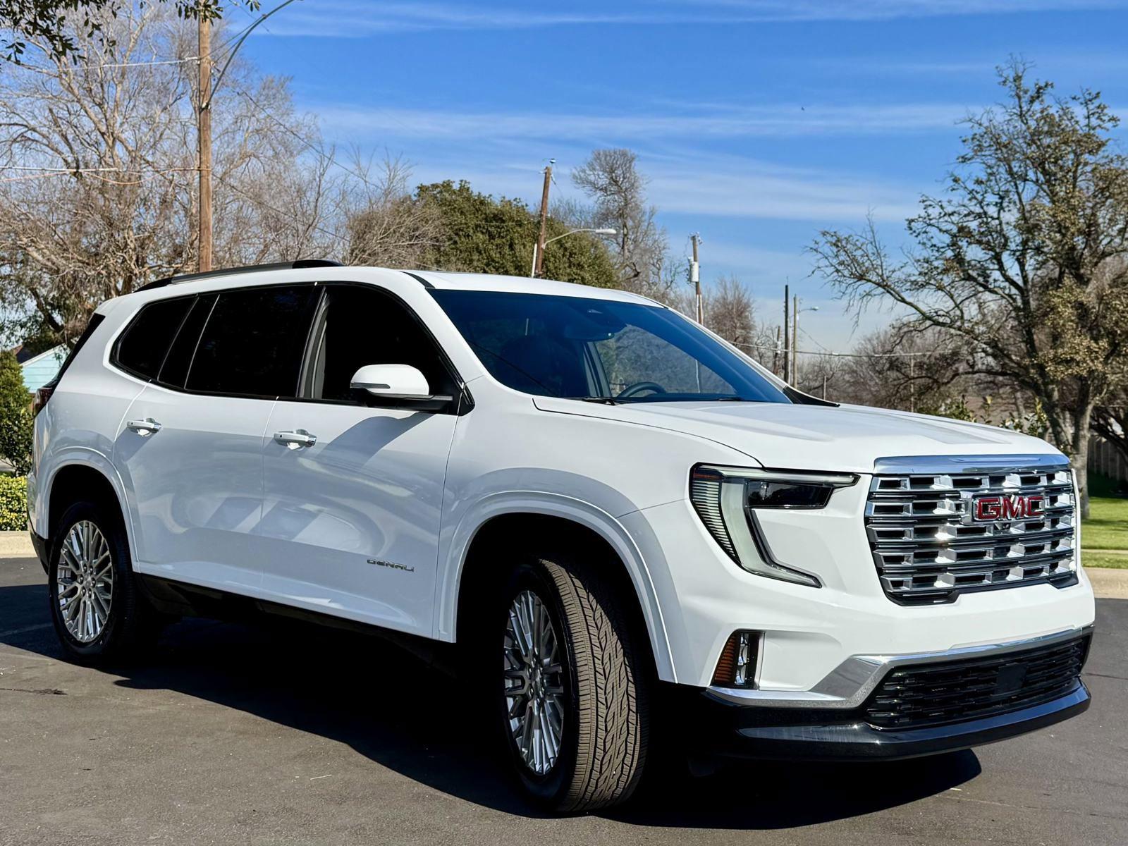 2024 GMC Acadia Vehicle Photo in DALLAS, TX 75209-3016