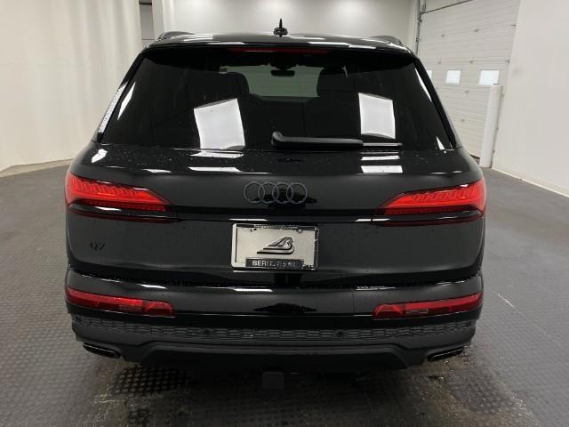 2025 Audi Q7 Vehicle Photo in Appleton, WI 54913