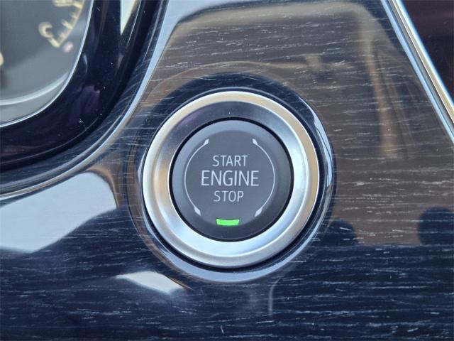 2025 Cadillac XT6 Vehicle Photo in Oklahoma City, OK 73114