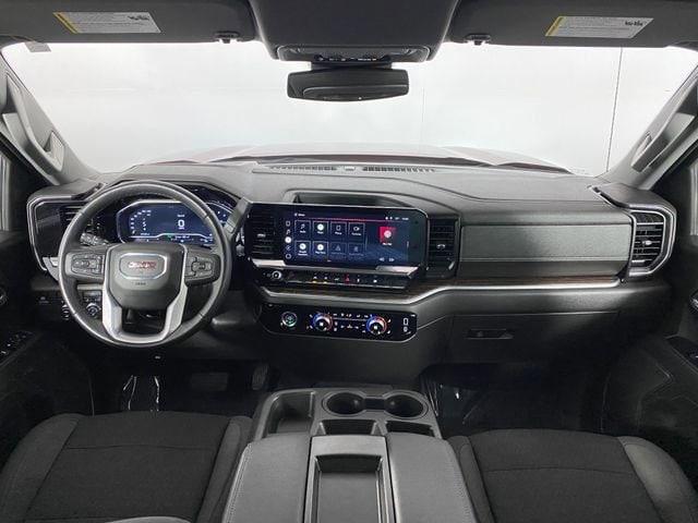 2022 GMC Sierra 1500 Vehicle Photo in BROCKTON, MA 02301-7113