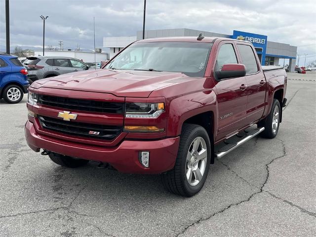 2018 Chevrolet Silverado 1500 Vehicle Photo in ALCOA, TN 37701-3235