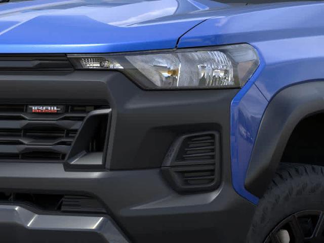 2025 Chevrolet Colorado Vehicle Photo in MOON TOWNSHIP, PA 15108-2571