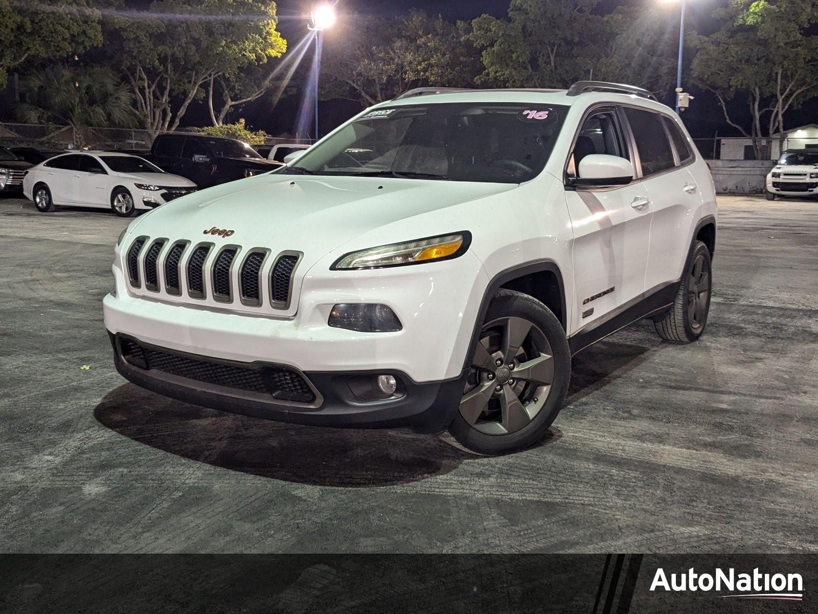 2016 Jeep Cherokee Vehicle Photo in MIAMI, FL 33134-2699